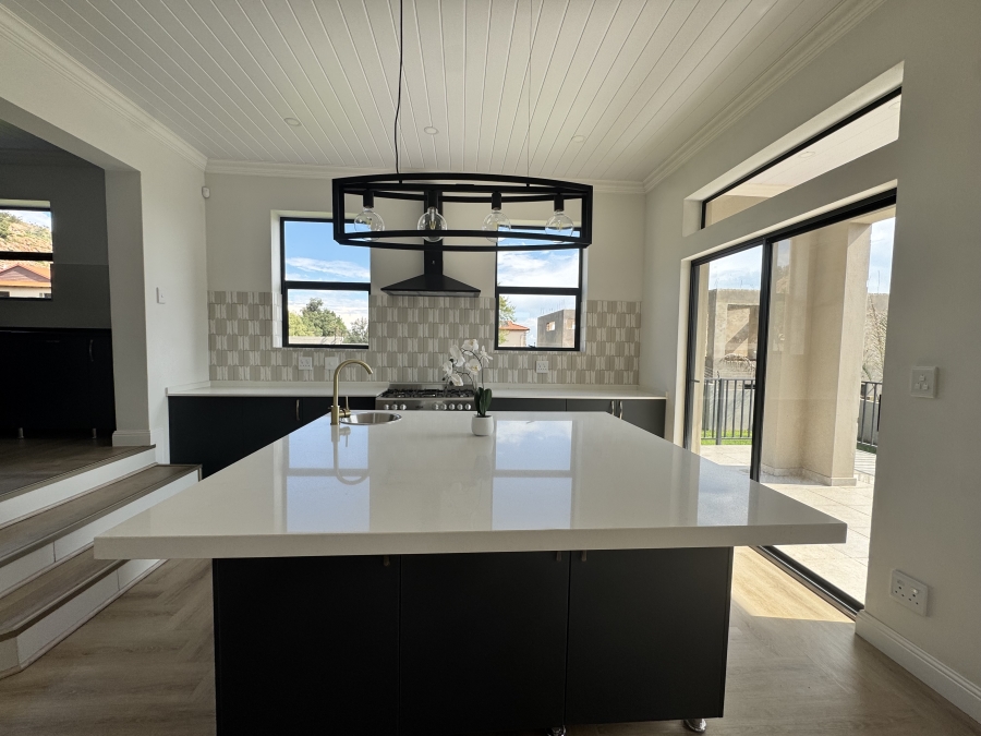 4 Bedroom Property for Sale in Wilkoppies North West